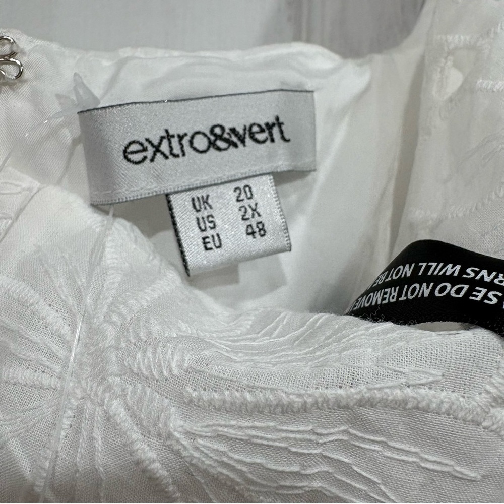Anthropologie 2X Extro&Vert Ada Flutter-Sleeve Broderie Midi Dress NWT UK 20 3X - Picture 4 of 10